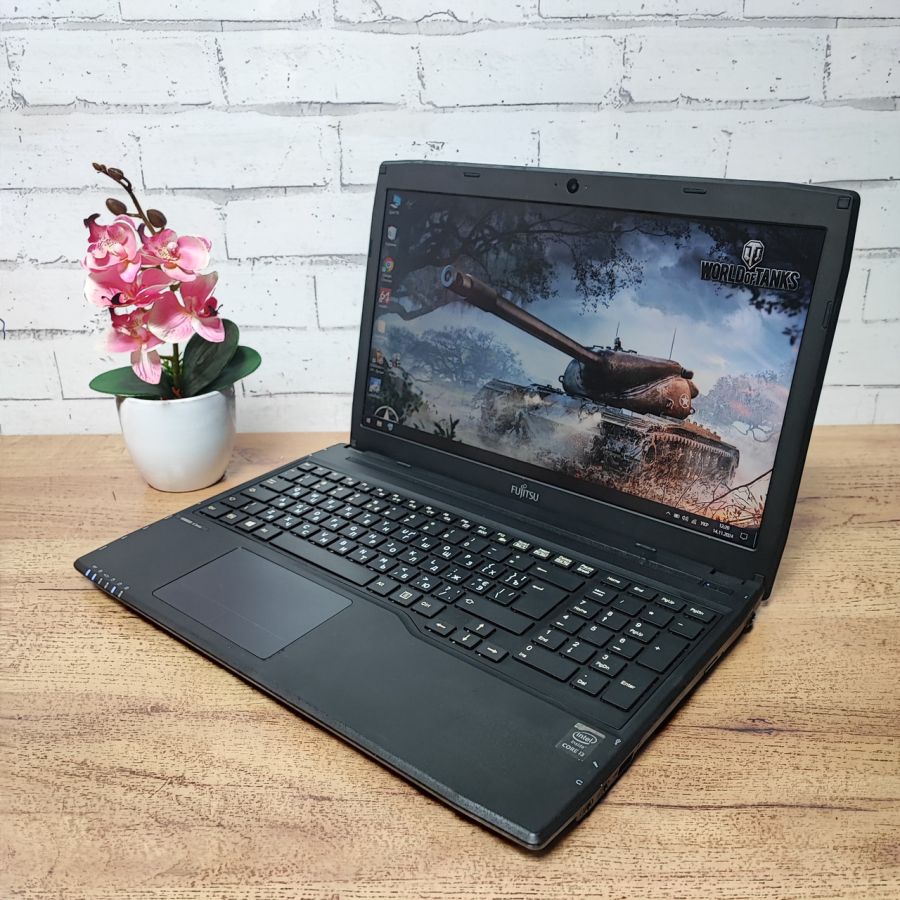 Ноутбук Б/В Fujitsu A514, Intel Core i3-4005U, DDR3 8GB, SSD 256GB, 15.6" HD