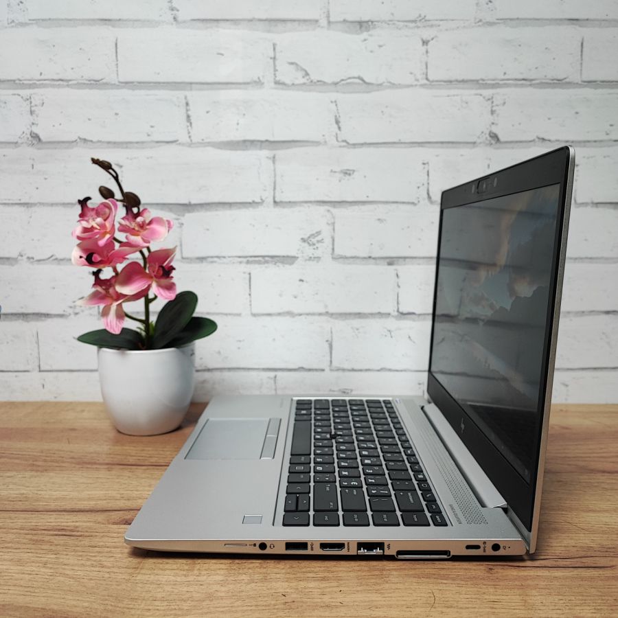 Ноутбук Б/В HP EliteBook 745 G5, AMD Ryzen 5 PRO Mobile 3500U, DDR4 16 GB, SSD 128GB, AMD Radeon Vega, 14" Full HD
