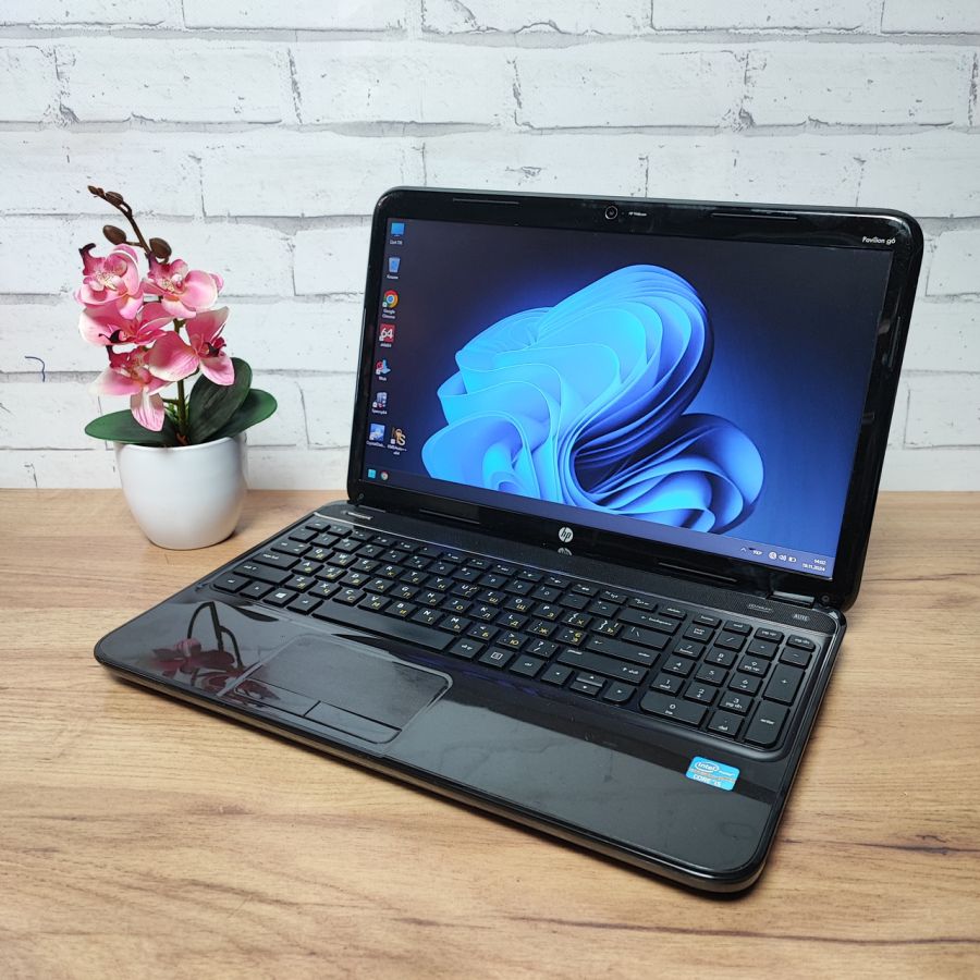 Уцінка! Ноутбук Б/В HP Pavilion g6, Intel Core i5-3210M, DDR3 8 GB, SSD 128GB, 15.6" HD