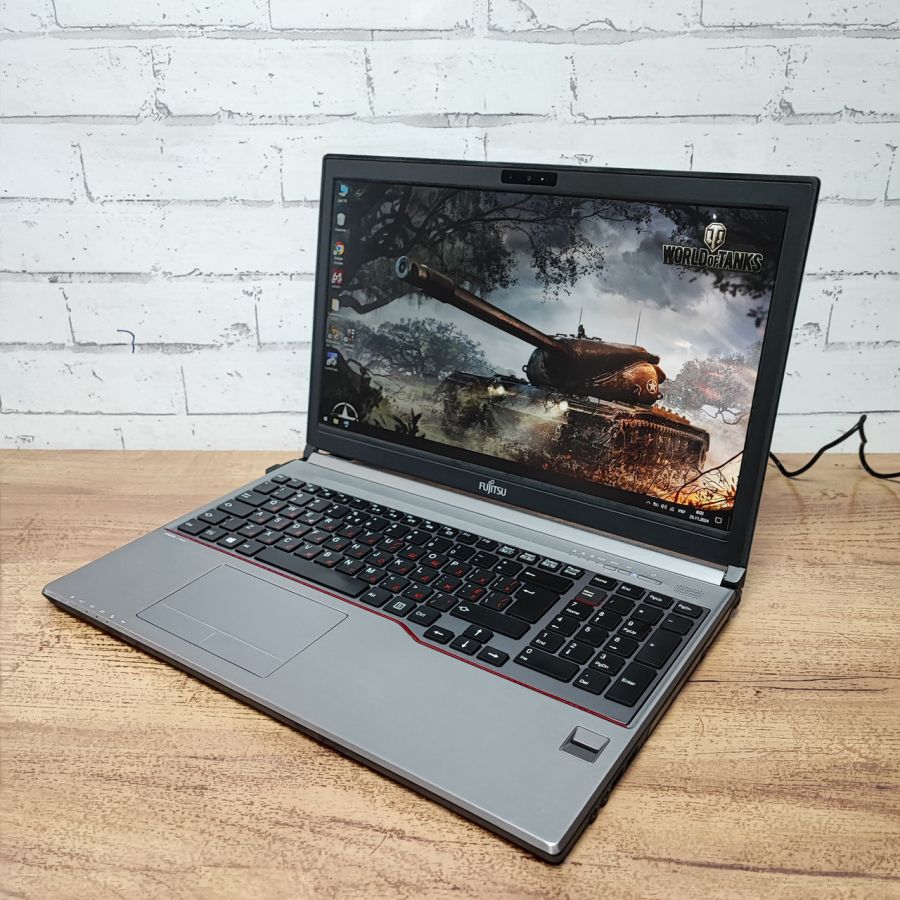 Уцінка! Ноутбук Б/В Fujitsu E754, Intel Core i5-4300M, DDR3 8 GB, SSD 128GB, 15.6" HD
