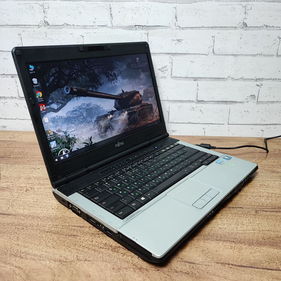 Уцінка! Ноутбук Б/В Fujitsu S781, Intel Core i5-2540M, DDR3 4 GB, HDD 320GB, 13.3" HD