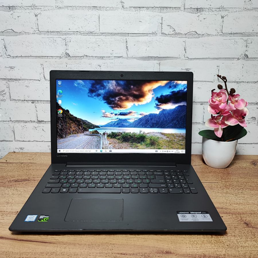 Ноутбук Б/В Lenovo IdeaPad 330, Intel Core i5-8300H, DDR4 20 GB, SSD 512GB, NVIDIA GTX 1050 4Gb, 15.6"