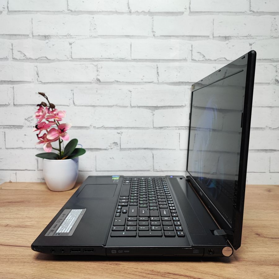 Ноутбук Б/В Acer Aspire V3-772G, Intel Core i5-4200M, DDR3 16 GB, SSD 256GB + HDD 640GB, NVIDIA GeForce GT 750M 4Gb, 17" Full HD