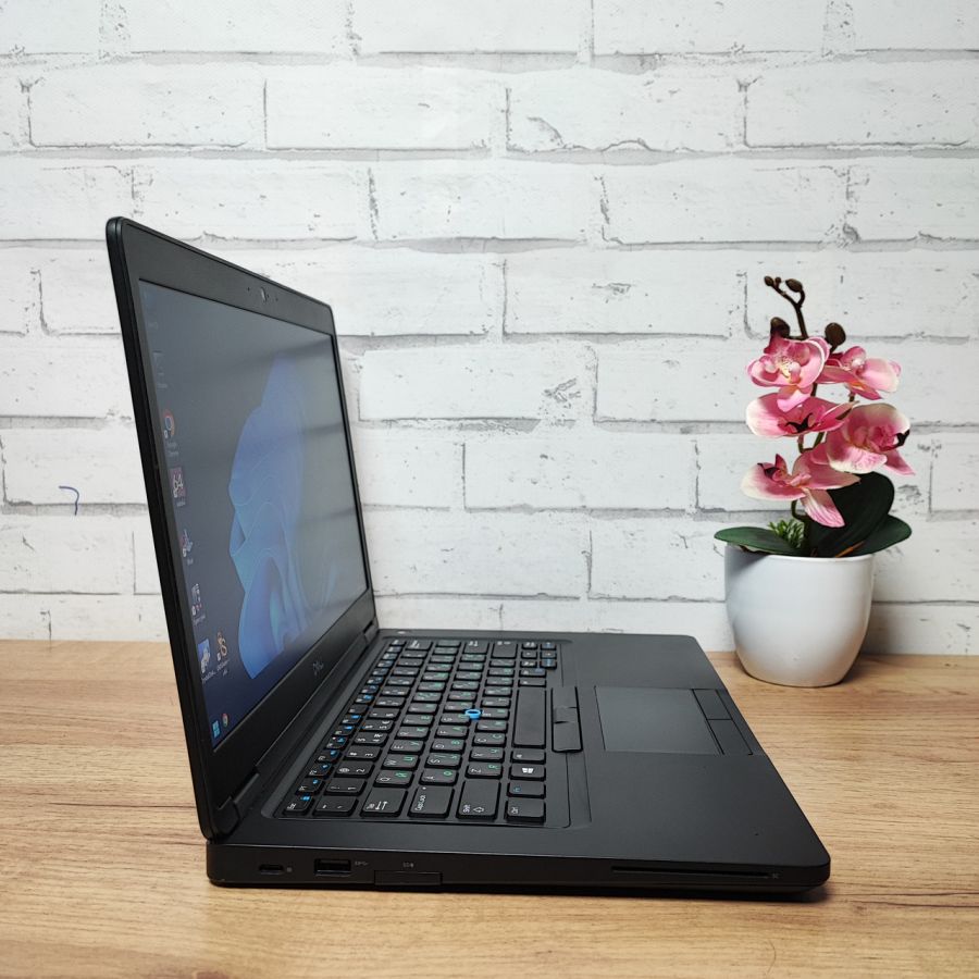 Ноутбук Б/В Dell Latitude 5490, Intel Core i5-8250U, DDR4 8 GB, SSD 128GB, 14" Full HD