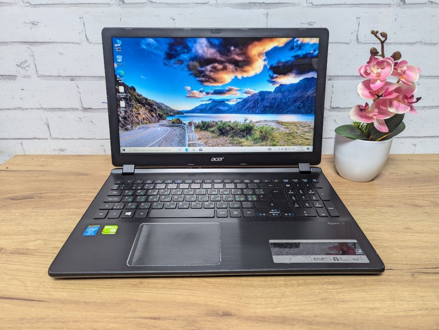 Ноутбук Б/В Acer V5 ZRQ, Intel Core i5-4200U, DDR3 12 GB, SSD 256GB, GT 750M 4Gb, 15.6"