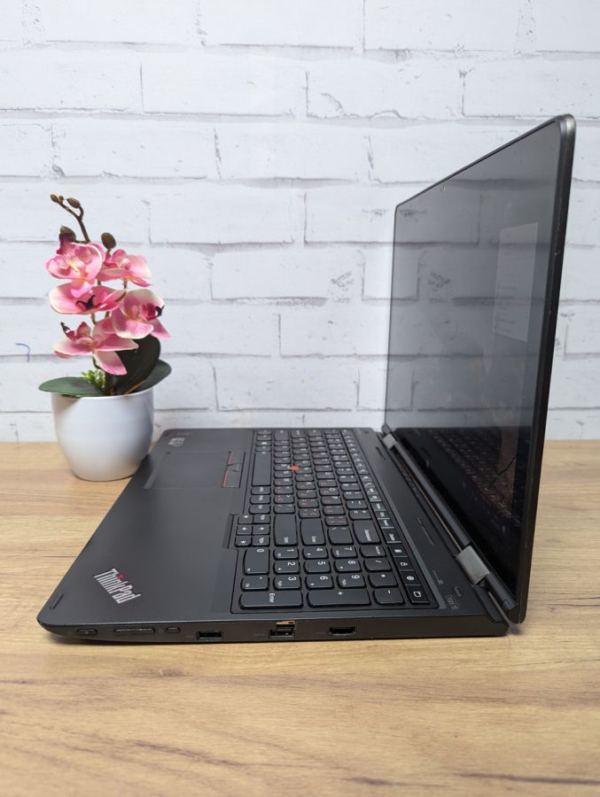 Ноутбук Б/В Lenovo Yoga 15, Intel Core i5-5200U, DDR3 8GB, SSD 256GB, 15" Full HD Сенсор