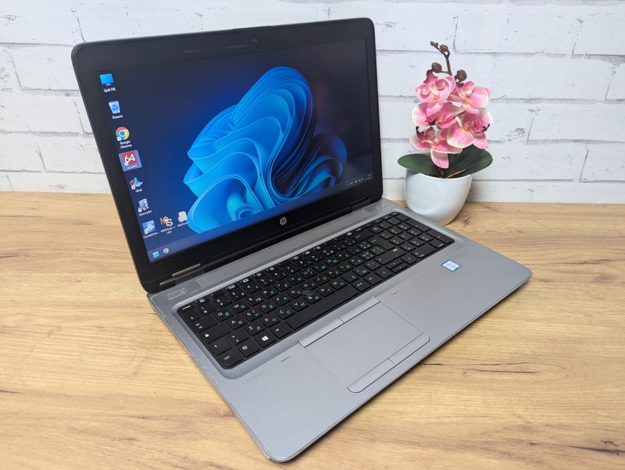 Ноутбук Б/В HP ProBook 650 G2, Intel Core i5-6200U, DDR4 8 GB, SSD 128GB, 15.6" HD