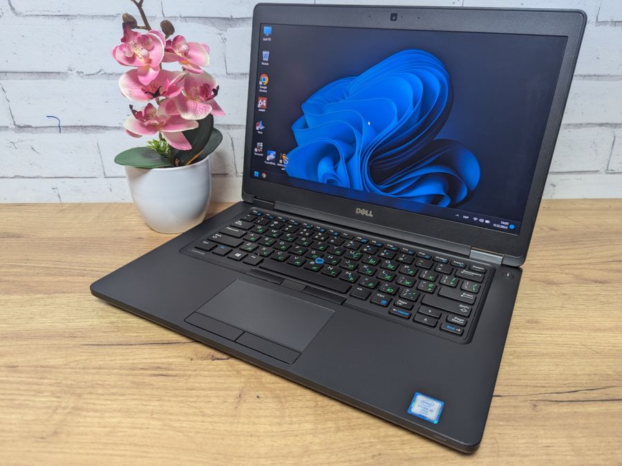 Ноутбук Б/В Dell Latitude 5490, Intel Core i5-8250U, DDR4 8 GB, SSD 180GB, 14" Full HD Сенсор