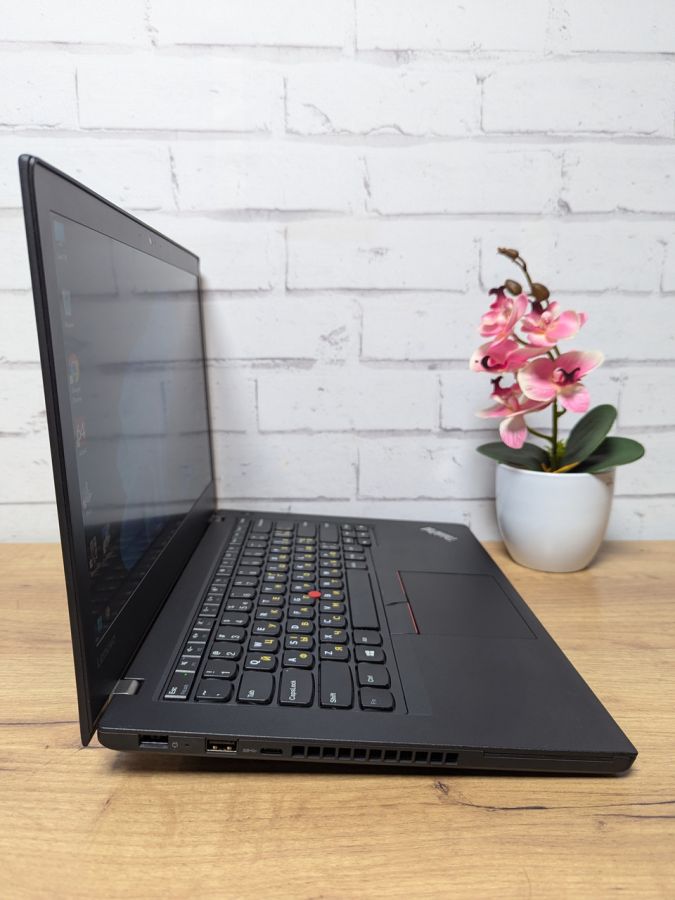 Ноутбук Б/В Lenovo A475, AMD A12-8830B, DDR4, SSD 128GB, AMD Radeon R7 Graphics, 14" Full HD Сенсор