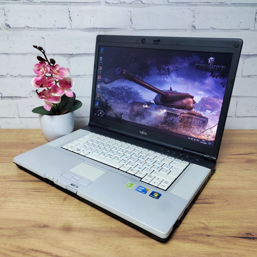 Уцінка! Ноутбук Б/В Fujitsu E780, Intel Core i5-560M, DDR3 4 GB, SSD 128GB, 15.6" HD