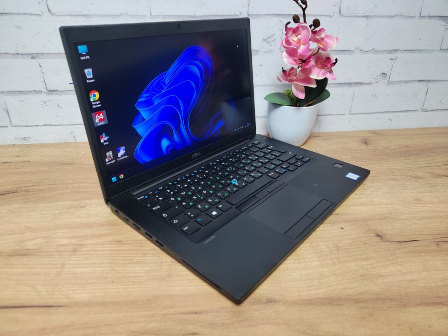 Ноутбук Б/В Dell Lalitude 7490, Intel Core i5-7300U, DDR3 16 GB, SSD 256GB, 14" Full HD
