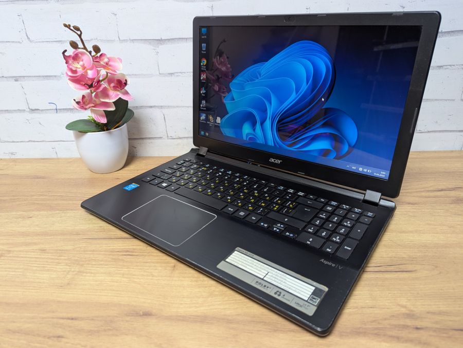 Ноутбук Б/В Acer Aspire V5 ZRQ, Intel Core i5-4200U, DDR3 12 GB, SSD 128GB, 15.6" HD
