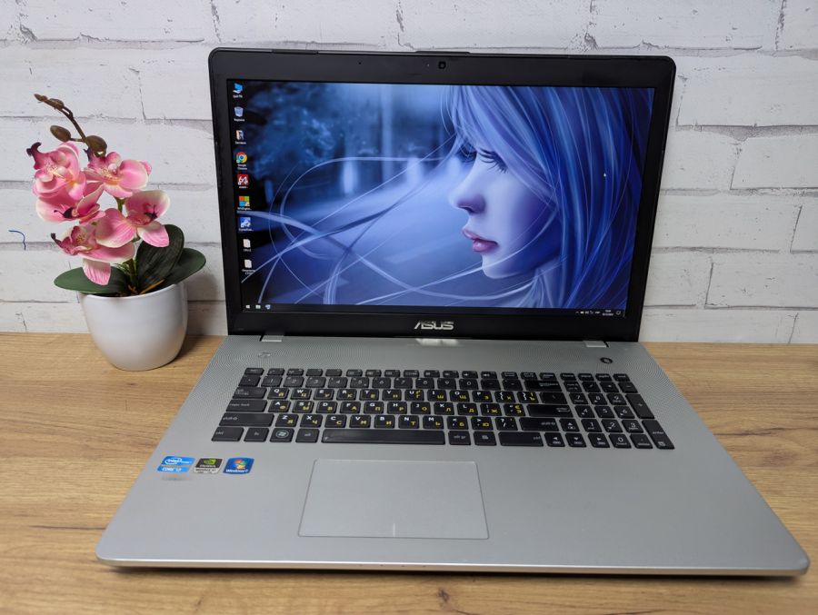 Ноутбук Б/В ASUS N76V, Intel Core i7-3610QM, DDR3 12 GB, SSD 128GB, GT 630M 2Gb, 17" Full HD