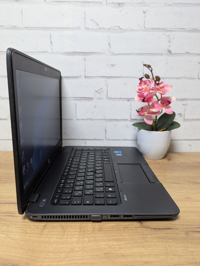 Уцінка! Ноутбук Б/В HP ZBook 840 G2, Intel Core i5-5200U, DDR3 8 GB, SSD 128GB, ATI AMD FirePro M4150 1Gb, 14"