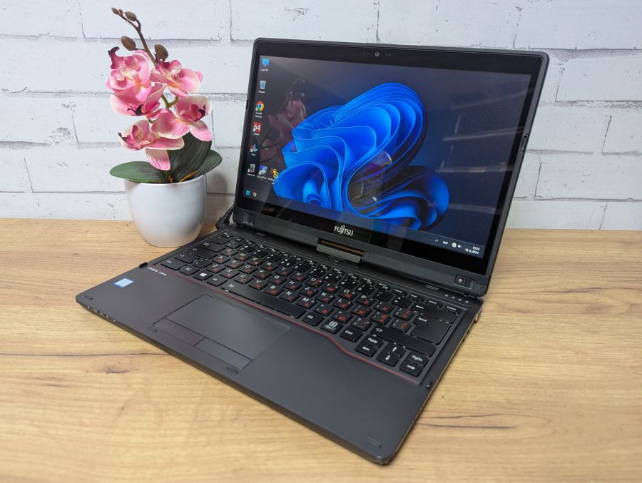 Уцінка! Ноутбук Б/В Fujitsu T937, Intel Core i5-7300U, DDR4 8 GB, SSD 128GB, 13" Full HD Сенсор