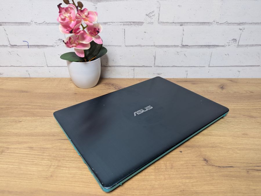 Ноутбук Б/В ASUS Vivobook S430U, Intel Core i3-8130U, DDR3 20 GB, SSD 500GB, 14" Full HD