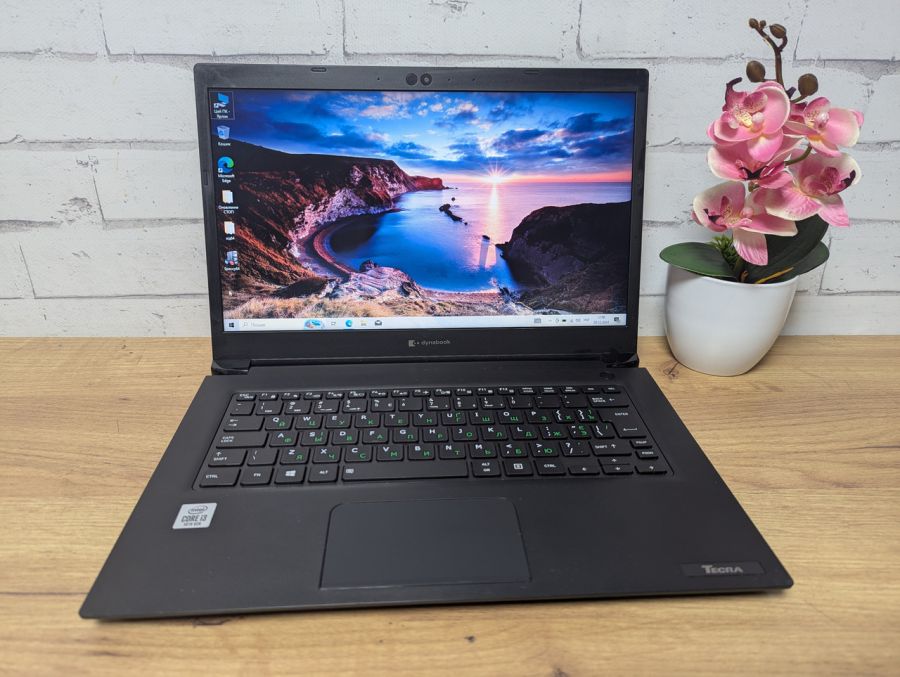 Ноутбук Б/В DynaBook Tecra A40-G-18H, Intel Core i3-10110U, SSD 500GB, 14" HD