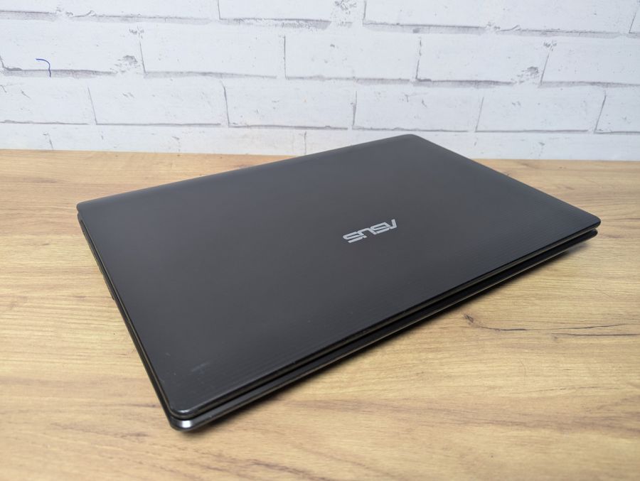 Уцінка! Ноутбук Б/В ASUS K73S, Intel Core i3-2350M, DDR3 8 GB, SSD 128GB, NVIDIA GeForse 610M 1Gb, 17" Full HD