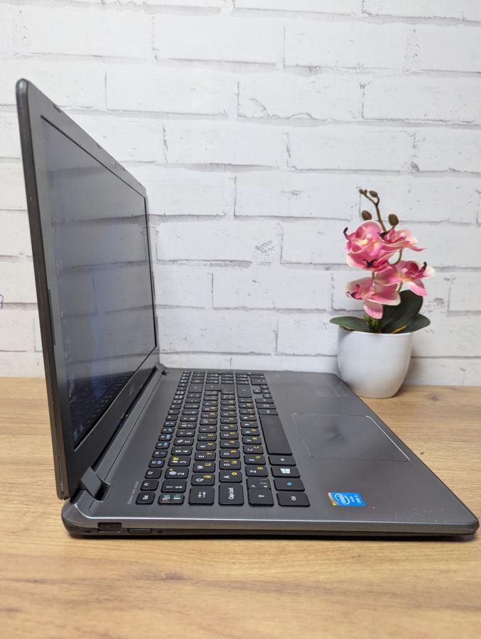 Ноутбук Б/В Acer Aspire V5 ZRQ, Intel Core i5-4200U, DDR3 8 GB, SSD 128GB, 15.6" HD
