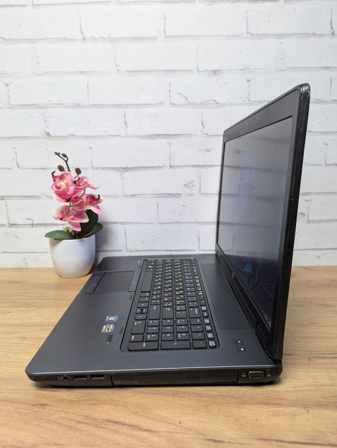 Ноутбук Б/В HP ZBook, Intel Core i7-4940MX, DDR3, SSD 256GB, NVIDIA Quadro K4100M, 17" Full HD