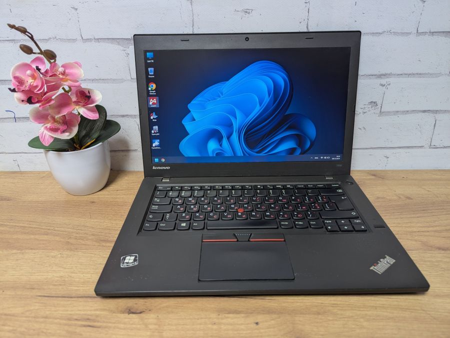 Ноутбук Б/В Lenovo ThinkPad T520, Intel Core i5-2520M, DDR3, SSD 128GB, 15.6" HD