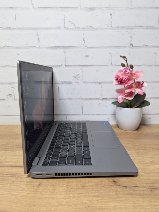 Ноутбук Б/В Dell Latitude 5420, Intel Core i5-1135G7, DDR4, SSD 256GB, 14" Full HD