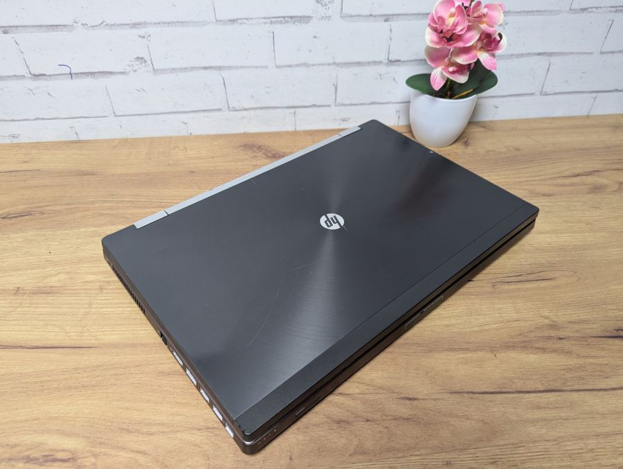 Ноутбук Б/В HP ElitteBook 8760W, Intel Core i5-2520M, DDR3, SSD 128GB, NVIDIA Quadro 2000M 2Gb, 17" Full HD