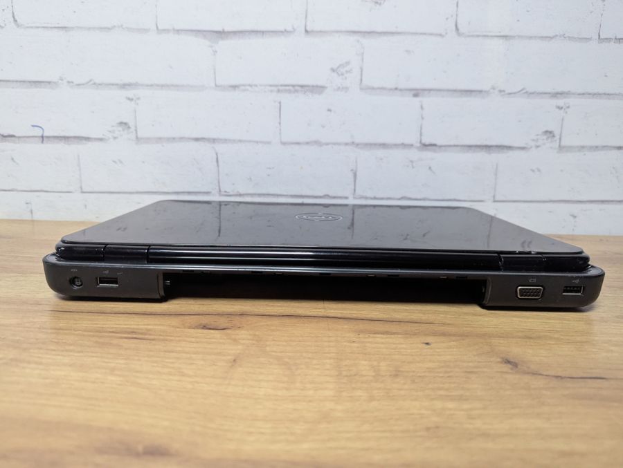 Уцінка! Ноутбук Б/В Dell Inspiron N5010, Intel Core i3-370M, DDR3 4 GB, SSD 128GB, 15.6" HD