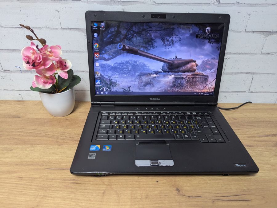 Уцінка! Ноутбук Б/В Toshiba Tecra A11, Intel Core i5-560M, DDR3, SSD 128GB, 15.6" HD