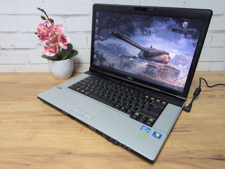 Уцінка! Ноутбук Б/В Fujitsu E751, Intel Core i5-2350M, DDR3, SSD 128GB, 15.6" HD