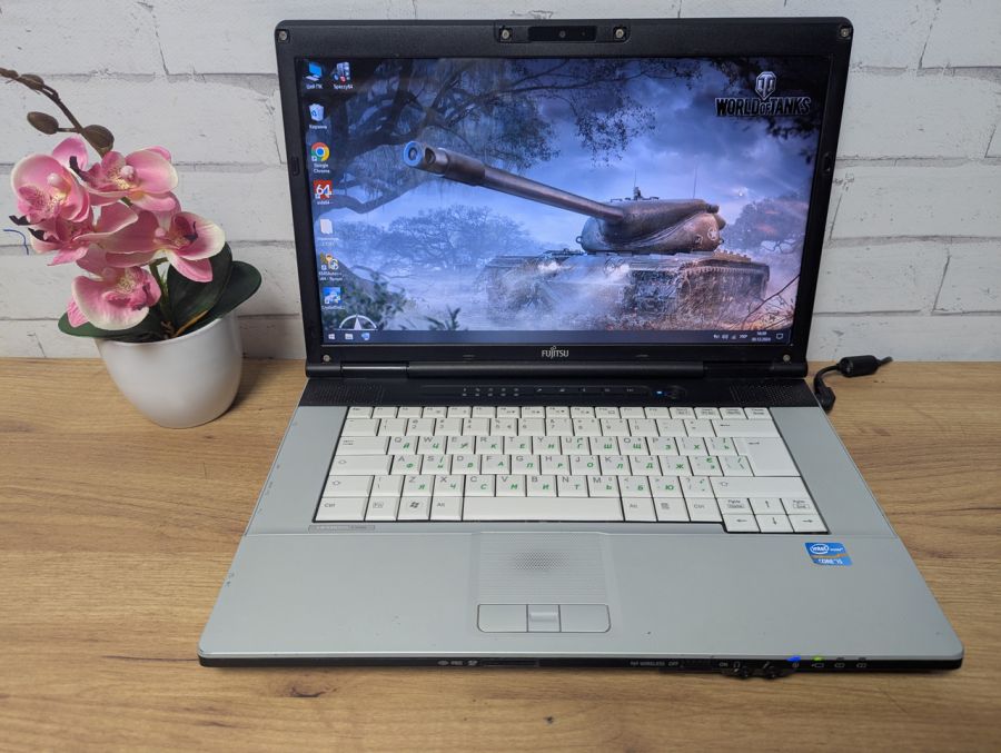 Уцінка! Ноутбук Б/В Fujitsu E751, Intel Core i5-2350M, DDR3 12 GB, SSD 128GB, 15.6" HD