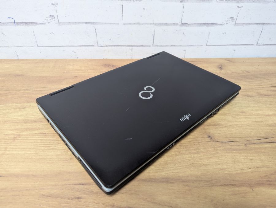 Уцінка! Ноутбук Б/В Fujitsu E751, Intel Core i5-2350M, DDR3 12 GB, SSD 128GB, 15.6" HD