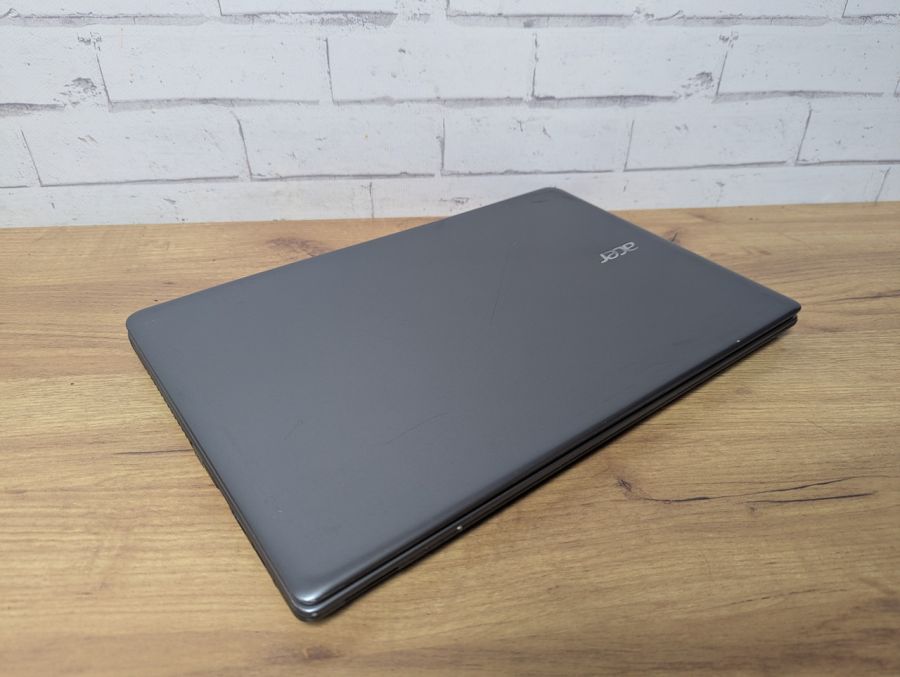 Ноутбук Б/В Acer Aspire E1 V5WE2, Intel Core i7-4500U, DDR3 8GB, SSD 128GB, 15.6" HD