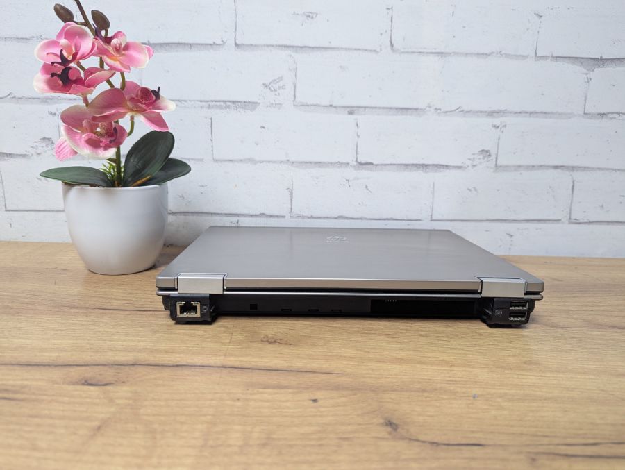 Уцінка! Ноутбук Б/В HP EliteBook 2540P, Intel Core i5-540M, DDR3 4 GB, SSD 128GB, 12.1" HD