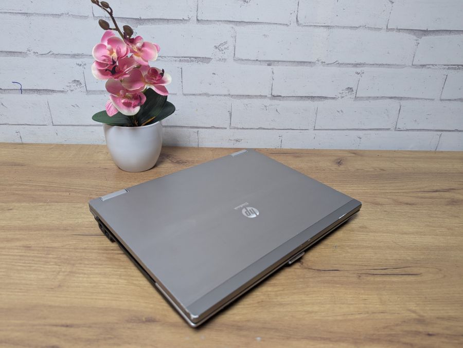 Уцінка! Ноутбук Б/В HP EliteBook 2540P, Intel Core i5-540M, DDR3 4 GB, SSD 128GB, 12.1" HD