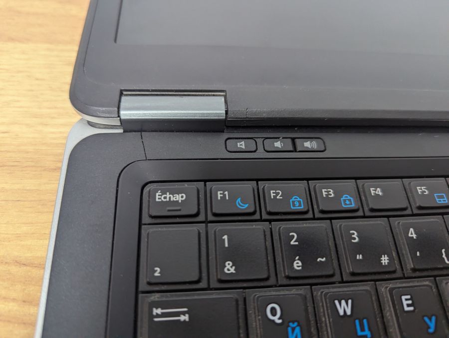 Уцінка! Ноутбук Б/В Dell E7440, Intel Core i7-4600U, DDR3 8 GB, SSD 128GB, 14" HD