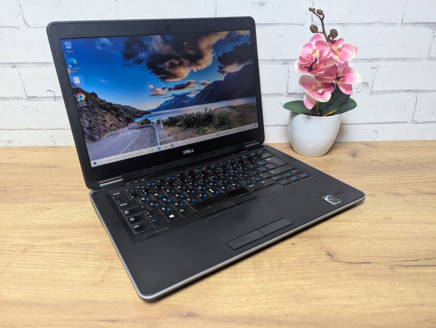 Уцінка! Ноутбук Б/В Dell E7440, Intel Core i7-4600U, DDR3 8 GB, SSD 128GB, 14" HD