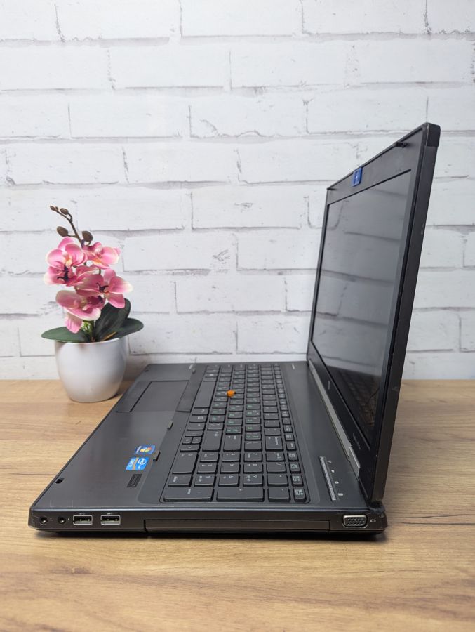 Ноутбук Б/В HP EliteBook 8570W, Intel Core i7-3630QM, DDR3 8 GB, SSD 256GB, AMD Radeon HD 7700M, 15.6" Full HD