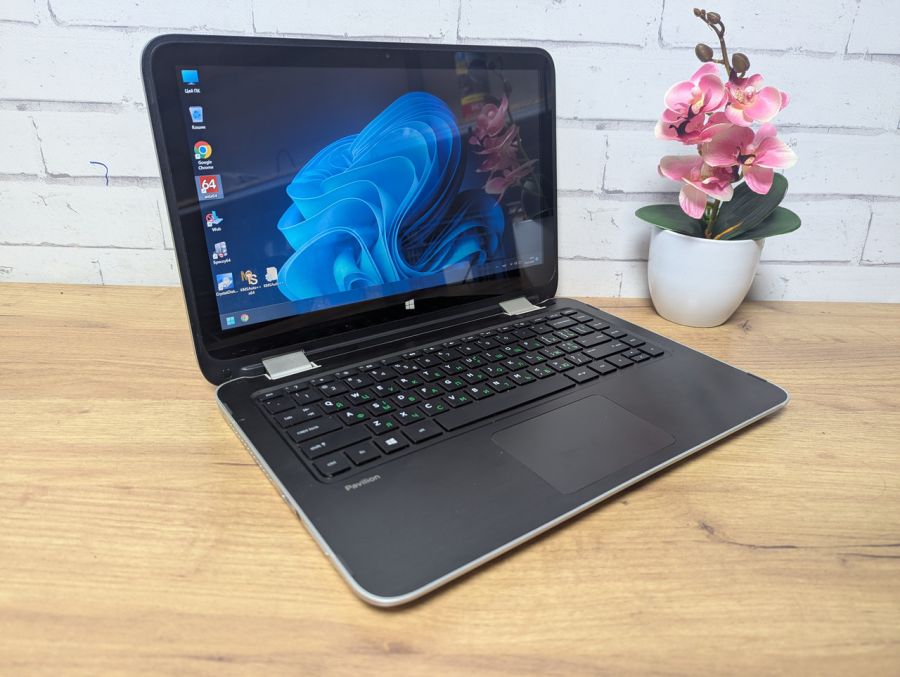 Уцінка! Ноутбук Б/В HP Pavilion 13, Intel Core i3-4030U, DDR3 8 GB, SSD 128GB, 13.3" Сенсор