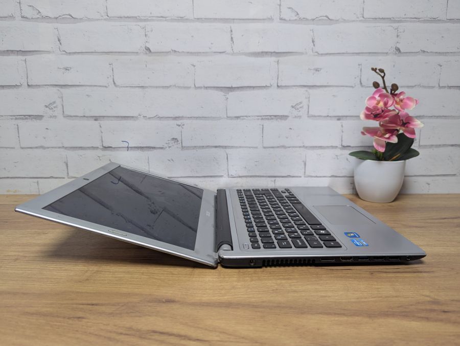 Ноутбук Б/В Acer Aspire V5-471, Intel Core i5-3317U, DDR3 8 GB, SSD 128GB, GT 620M 1Gb, 14"