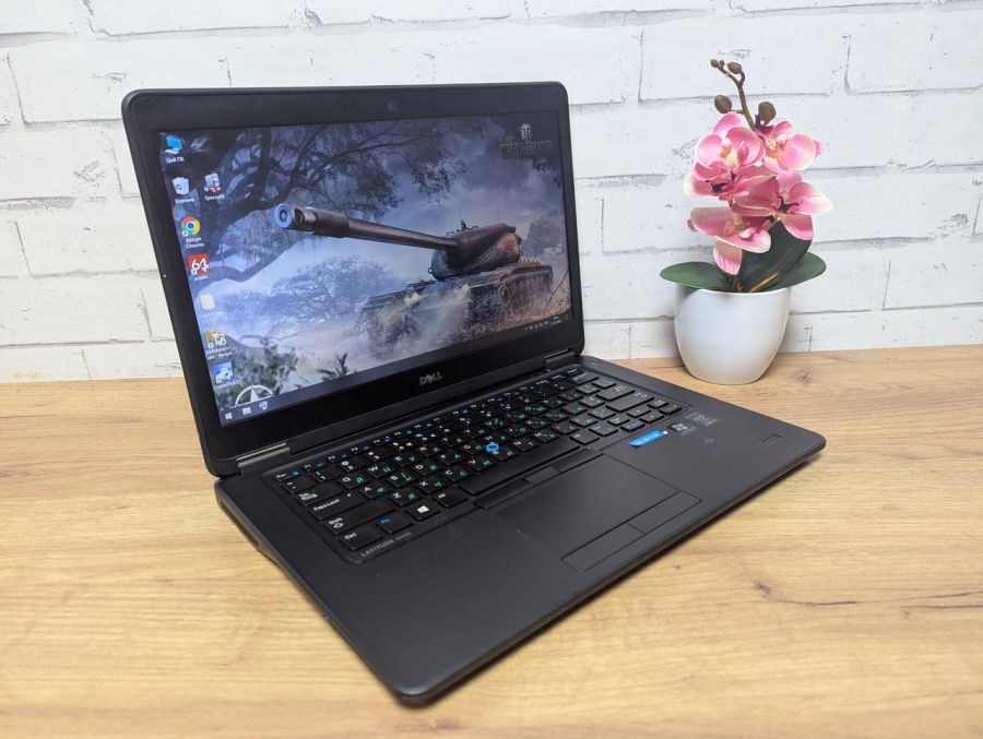 Ноутбук Б/В Dell Latitude E7450, Intel Core i5-5300U, DDR3 8 GB, SSD 128GB, 14" HD