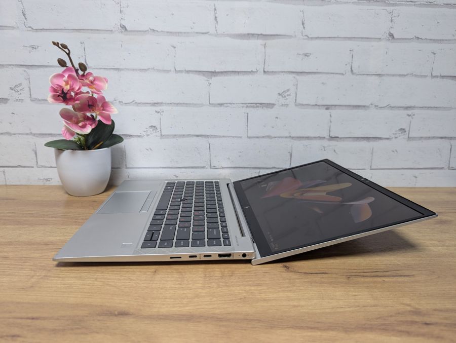 Ноутбук Б/В HP EliteBook 845 G7, AMD Ryzen 5 PRO 4650U, DDR4 16 GB, SSD 256GB, AMD Radeon Graphics, 14" Full HD Сенсор
