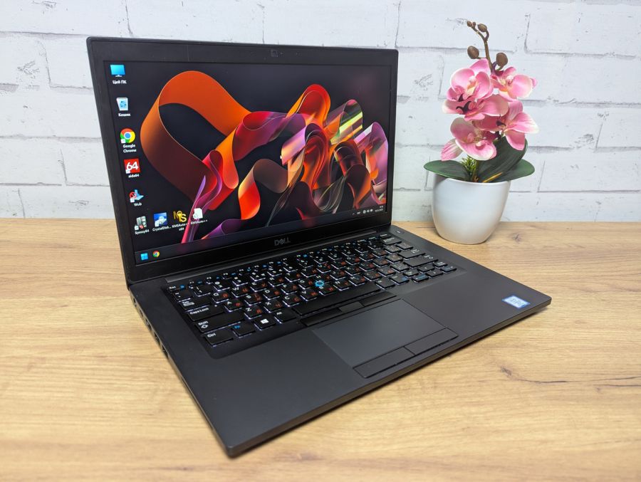 Уцінка! Ноутбук Б/В Dell Latitude 7480, Intel Core i5-7300U, DDR4 8 GB, SSD 256GB, 14" Full HD