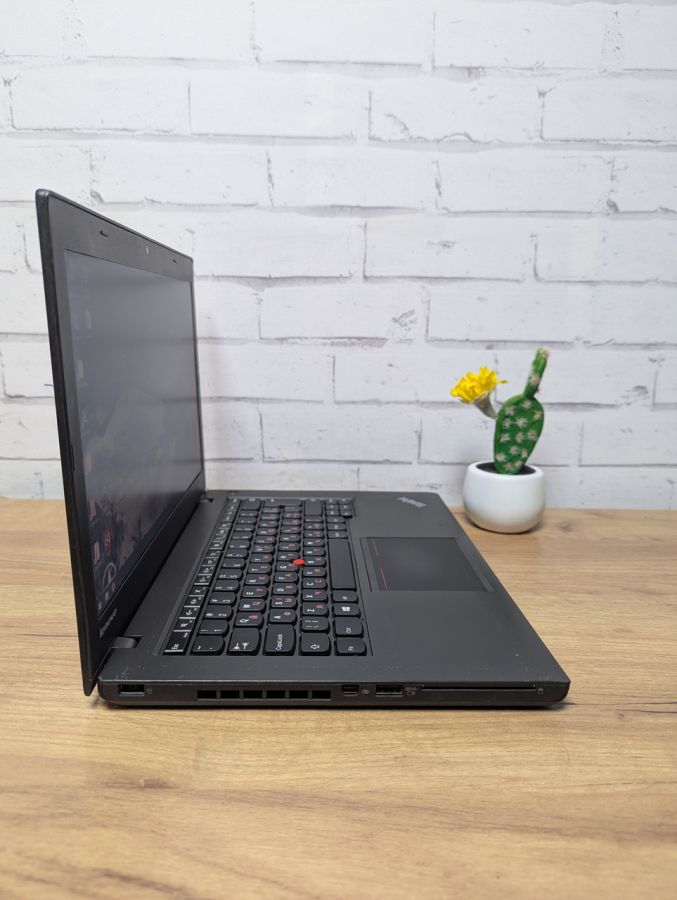 Уцінка! Ноутбук Б/В Lenovo ThinkPad T440S, Intel Core i5-4300U, DDR3 8 GB, SSD 128GB, 14" HD