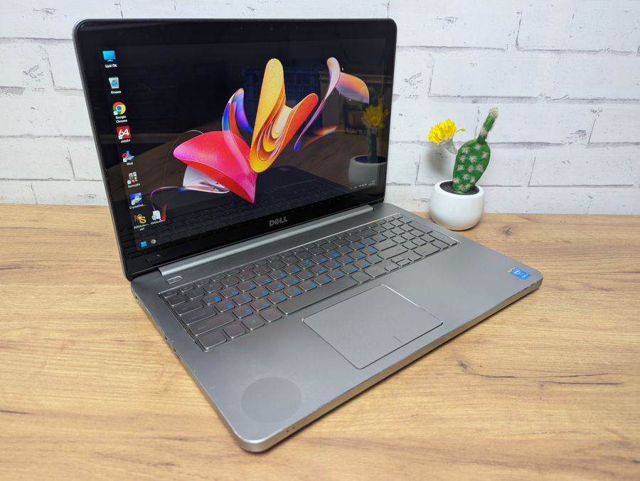 Ноутбук Б/В Dell Inspiron 15 7537, Intel Core i7-4510U, DDR3 8 GB, SSD 128GB, 15.6" Full HD