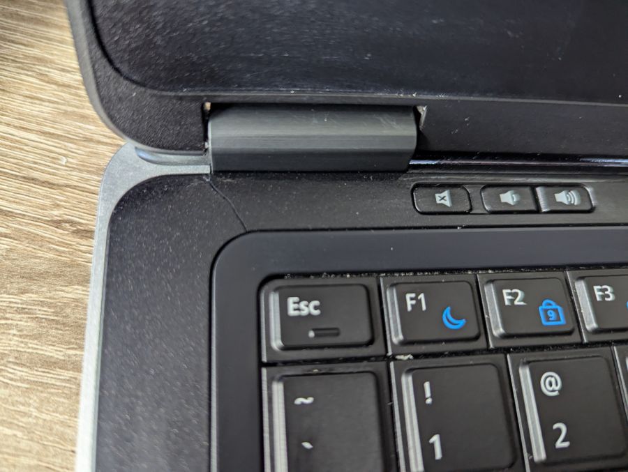 Уцінка! Ноутбук Б/В Dell Latitude E7440, Intel Core i5-4310U, DDR3 8 GB, SSD 128GB, 14" HD