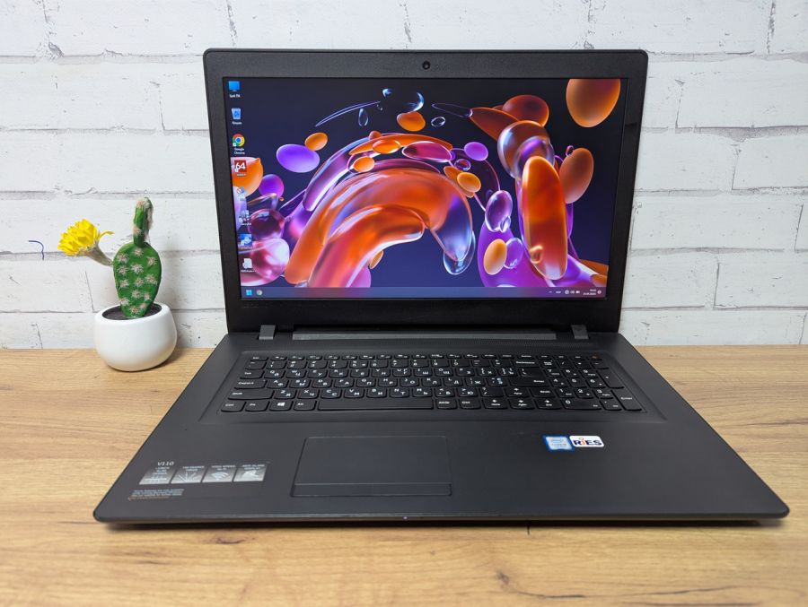 Ноутбук Б/В Lenovo V110-17IKB, Intel Core i5-7200U, DDR3 12 GB, SSD 240GB, 17.3" HD