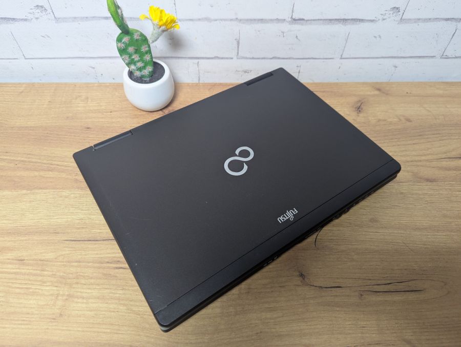 Уцінка! Ноутбук Б/В Fujitsu S781, Intel Core i5-2540M, DDR3 8 GB, SSD 128GB, 13.3" HD