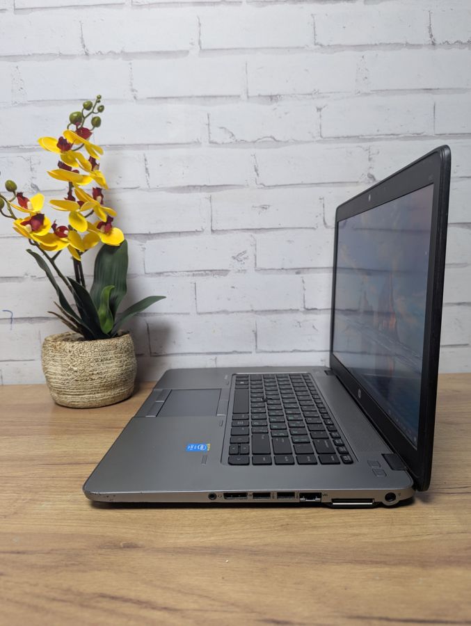Уцінка! Ноутбук Б/В HP EliteBook 850 G2, Intel Core i5-5300U, DDR3 16 GB, SSD 256GB, 15.6" Full HD