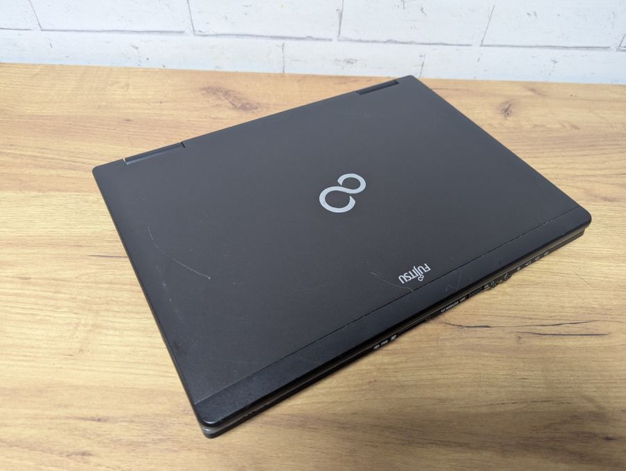 Уцінка! Ноутбук Б/В Fujitsu S782, Intel Core i5-3320M, DDR3 8 GB, SSD 128GB, 13.3" HD